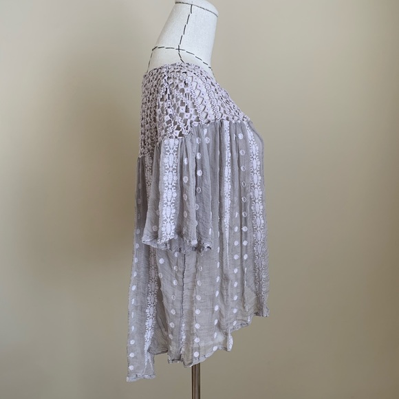 Closet clean out! House of Harlow Crochet Boho Feminine Silk Top - Picture 8 of 10